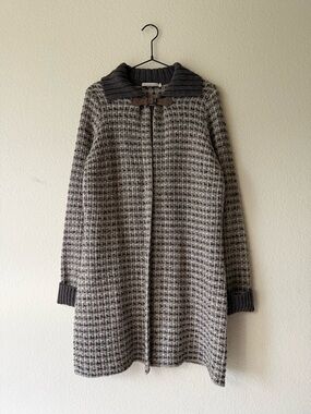 Chiaramente made in Italy Wool-Blend Cape Coat in Gray